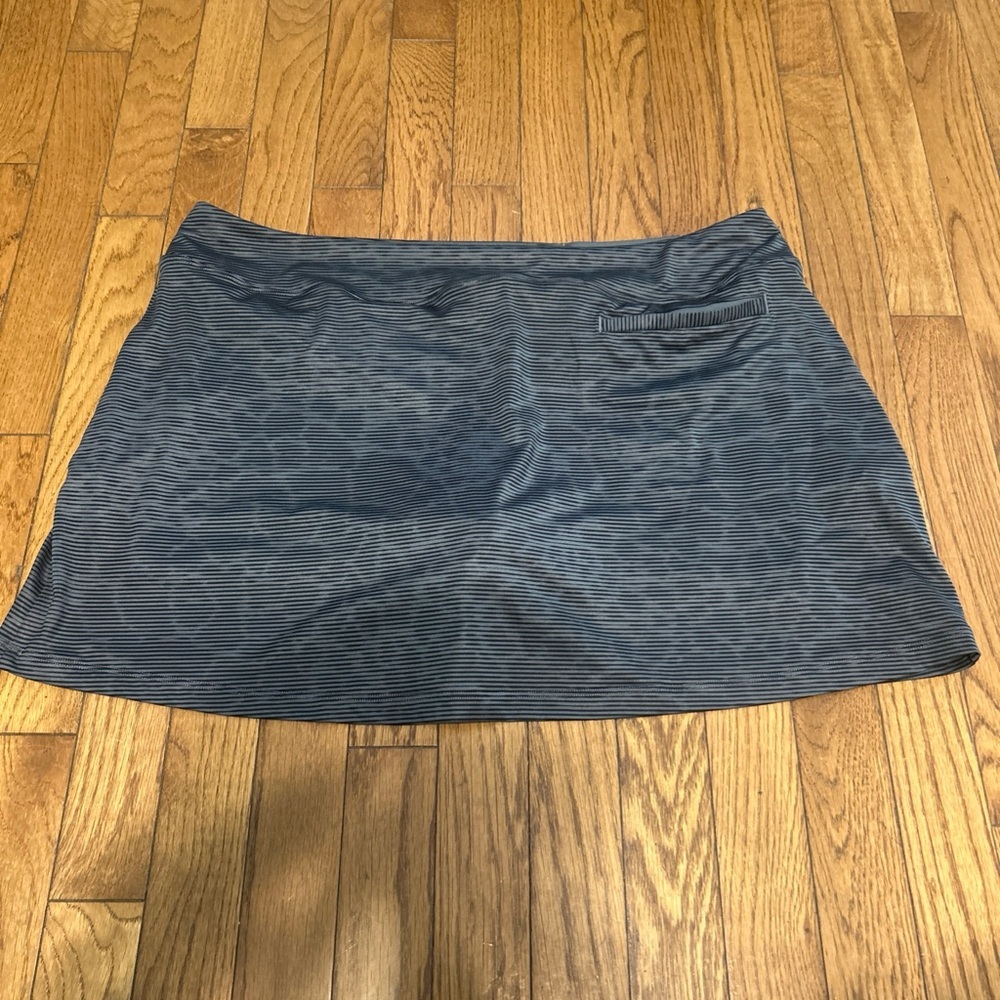 Nike Golf Dri-FIT Skort Womens XL Charcoal Grey Striped Athletic Tennis Skirt - Picture 2 of 6